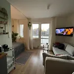 아파트 Cosy 5 Min Do Plazy Z Balkonem 그디니아