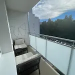 아파트 Cosy 5 Min Do Plazy Z Balkonem 그디니아